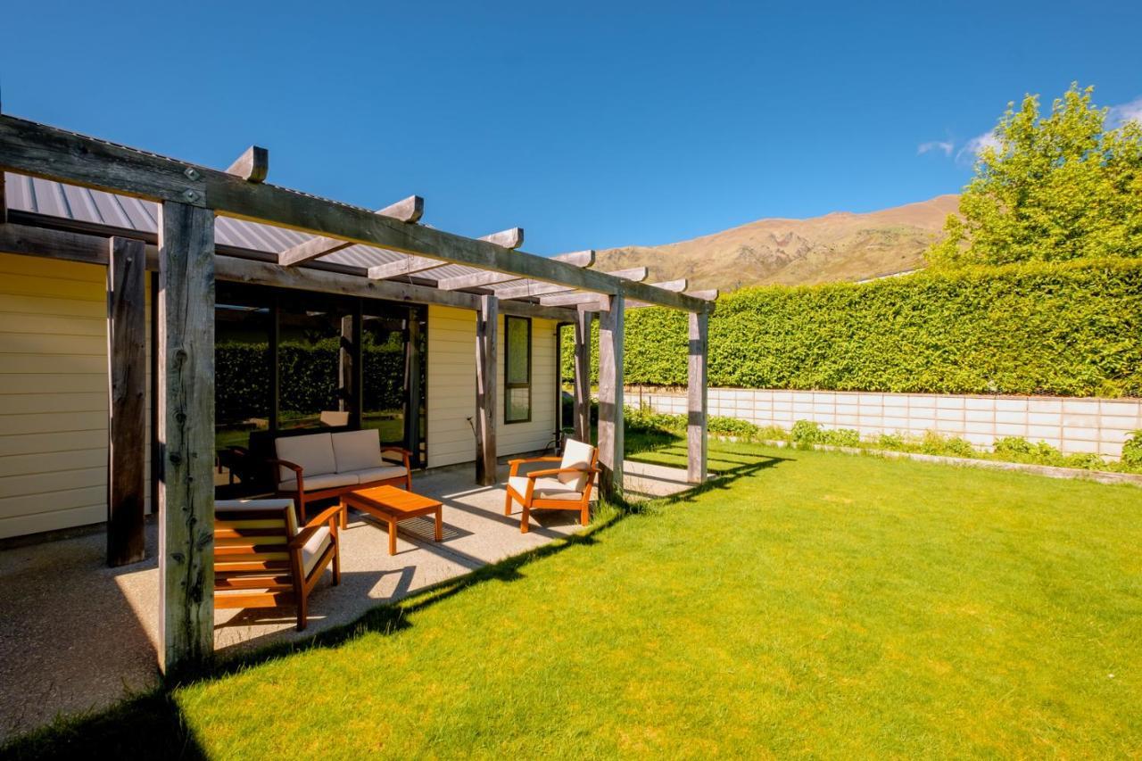 Roys Bay Lodge - Wanaka Holiday Home Exterior foto