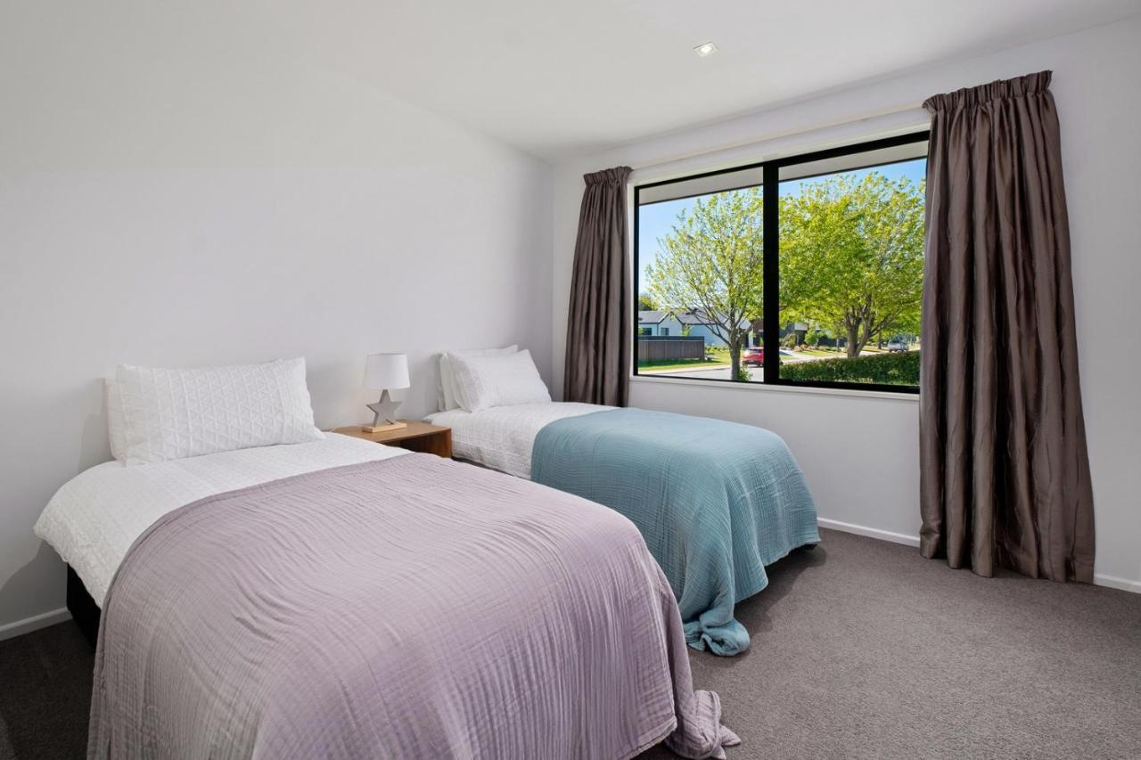 Roys Bay Lodge - Wanaka Holiday Home Exterior foto